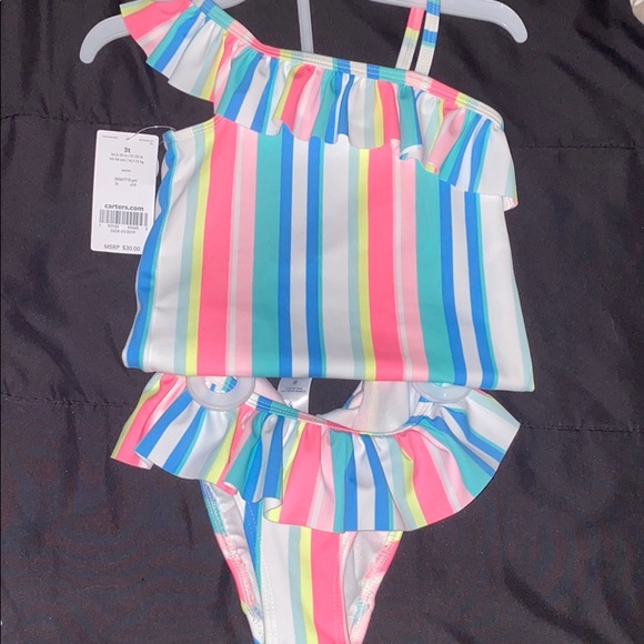 UPF 50+ sun protection - Picture 1 of 1